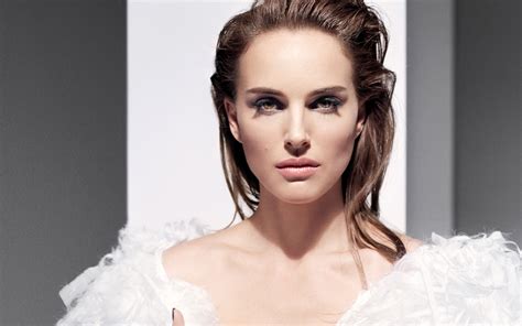 natalie portman wallpaper